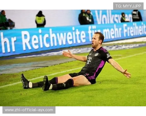 凯恩禁区弧顶接球直接抽射——把握瞬间的技艺与装备之力